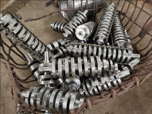 कस्टम कार्बन स्टील क्रैंक के लिए Sharpen Tech गर्म फोर्जिंग सेवा मशीनरी भागों